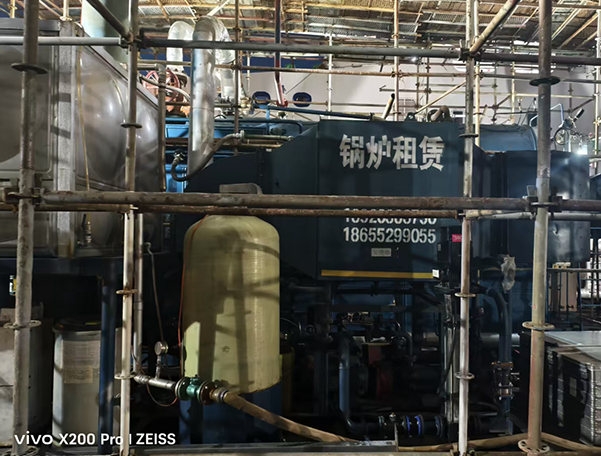 中國(guó)船泊(廣船國(guó)際有限公司)過熱蒸汽鍋爐汽輪發(fā)電機(jī)組調(diào)試現(xiàn)場(chǎng)